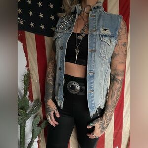 Unif Distressed Vest